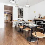 מלון Divino Boutique סיטגס