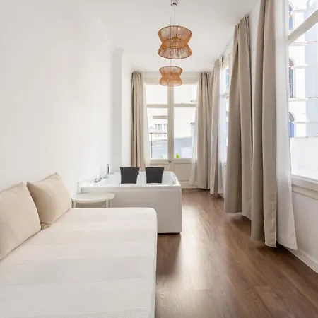 酒店 Divino Boutique 锡切斯