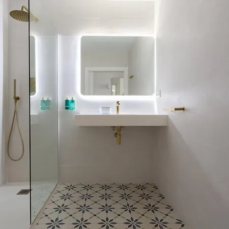Divino Boutique Hotel 3*