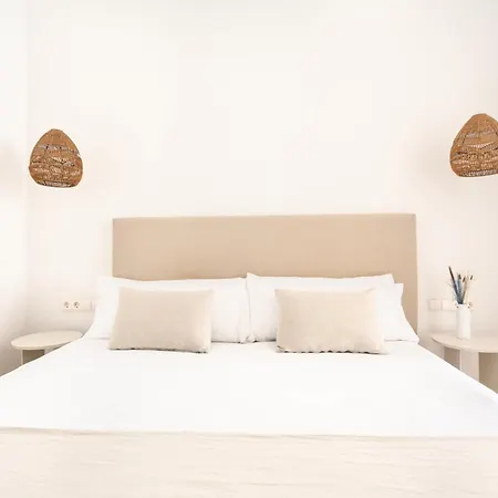 Divino Boutique فندق سيدجيس