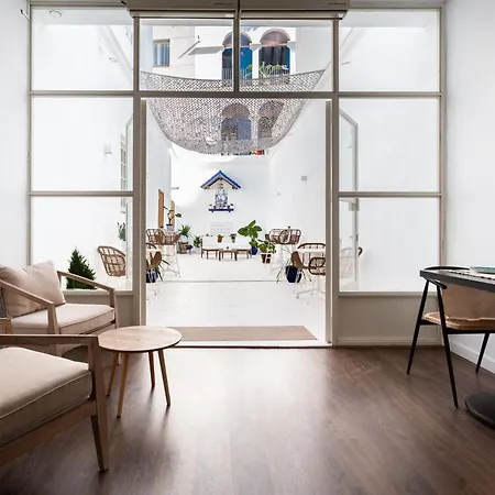 Divino Boutique فندق